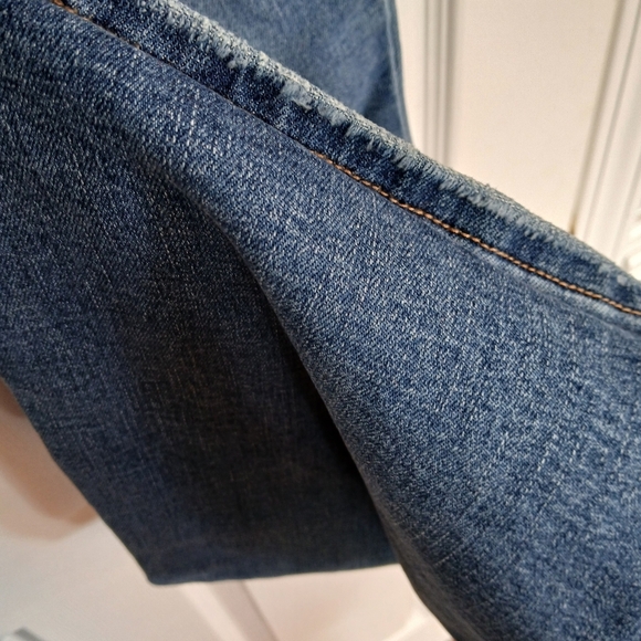 Distressed Boot Cut Jeans, Size 31 Bridge By Gly - Picture 9 of 11